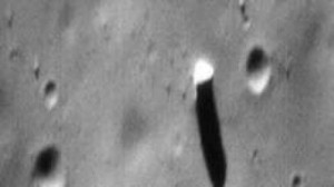 Descubren Misterioso Monolito en Phobos, la Luna de Marte